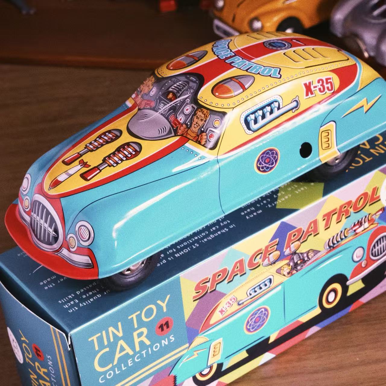 Space Patrol Car FunClox