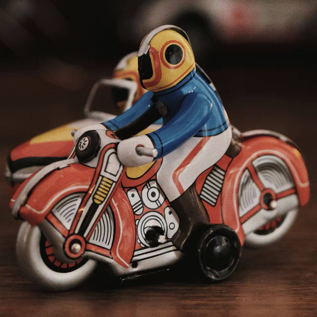 Three-Wheeled Motorcycle Racer FunClox