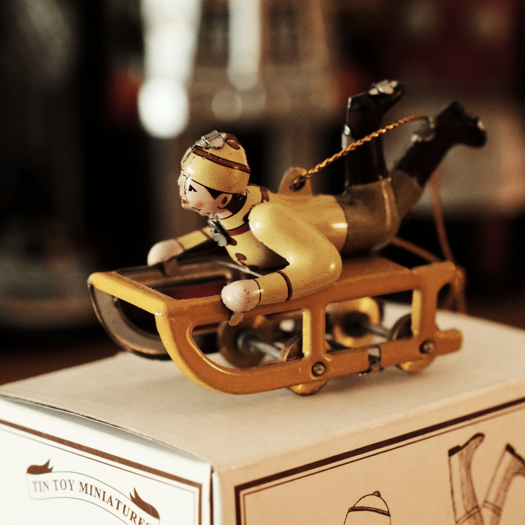 Christmas Sleigh Ornament - FunClox