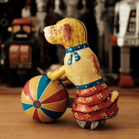 Dog Playing with Ball - FunClox