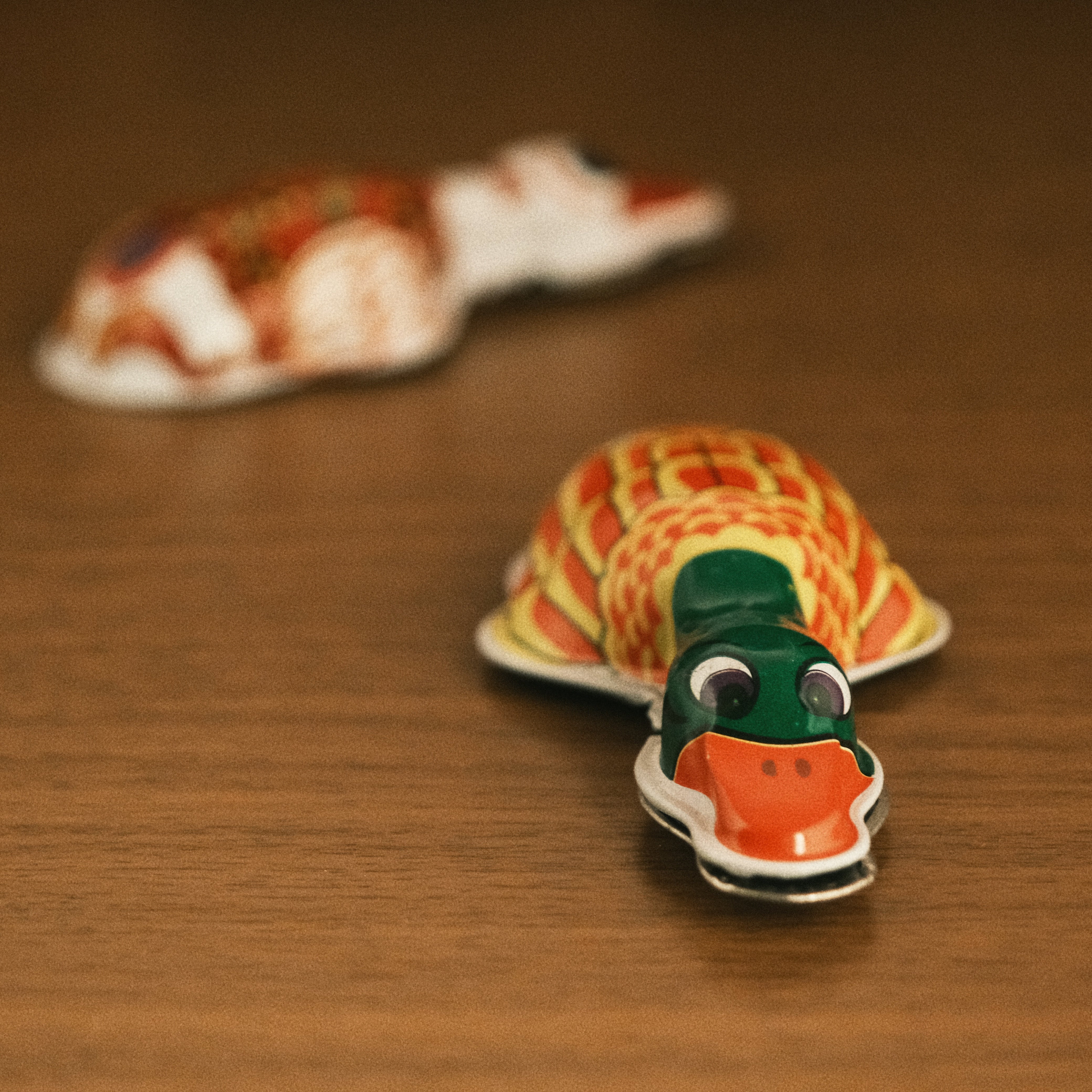 Vintage Tin Duck Clicker FunClox