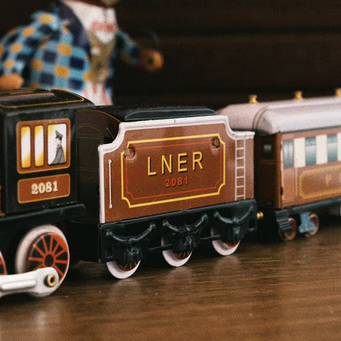 LNER Pullman Train FunClox