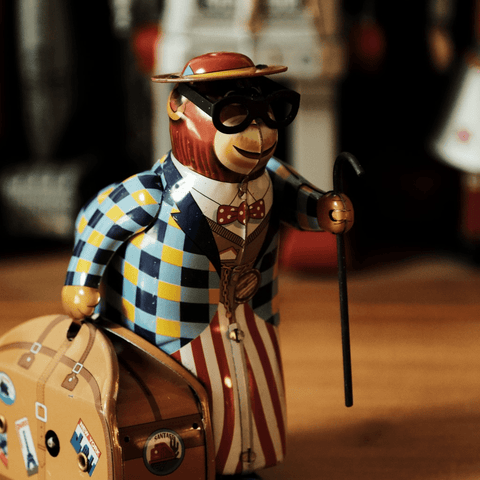 Monkey on a Business Trip - FunClox