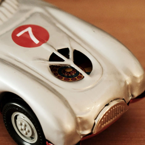 Retro No.7 Race Car - FunClox