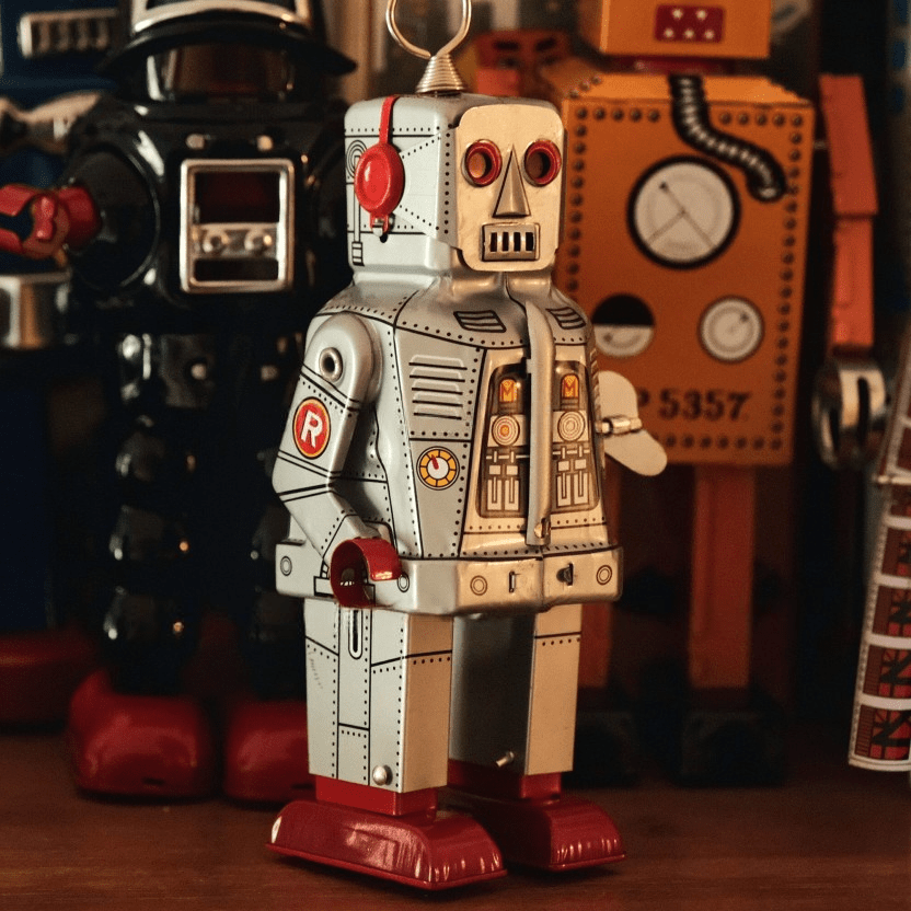 Robots Punkies Vintage Sparky Robot Wind-Up Toy - Retro Ornament, Collectible Robot ...