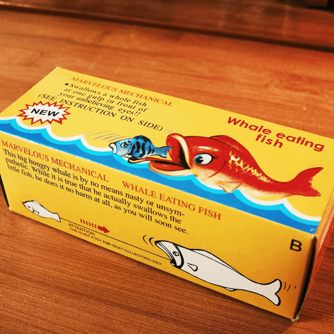 Whale Chases Fish - FunClox