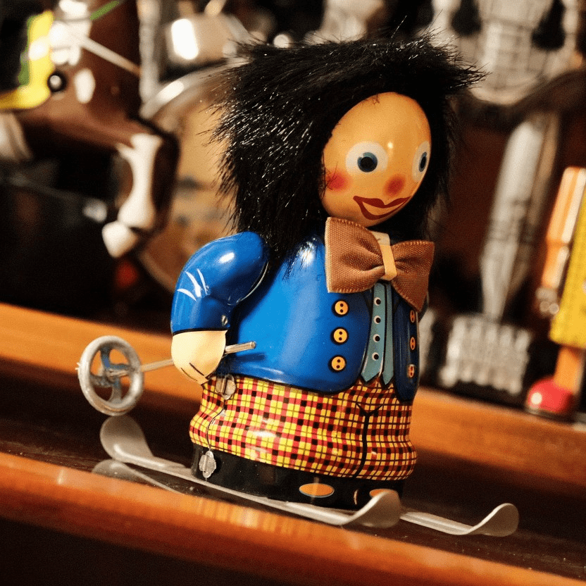 Wind - Up Skier Boy - FunClox