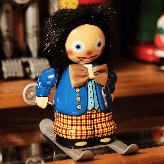 Wind - Up Skier Boy - FunClox